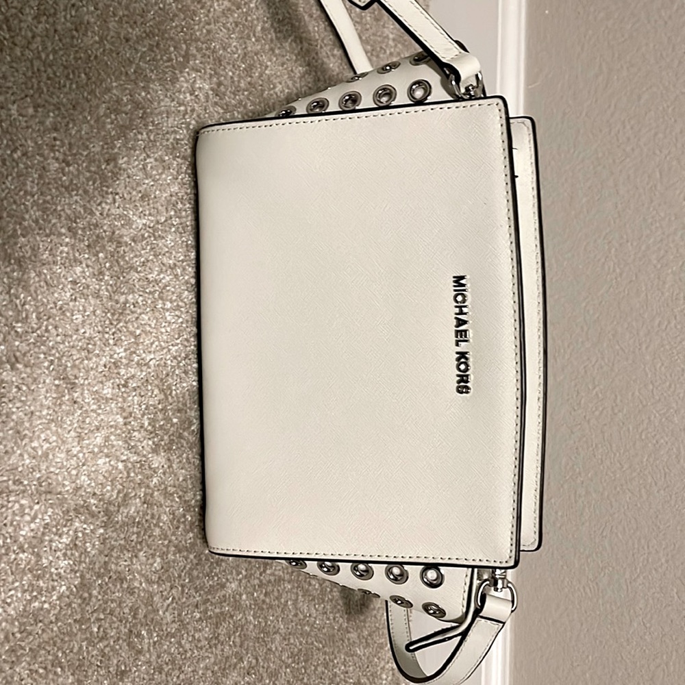 White Michael Kors purse